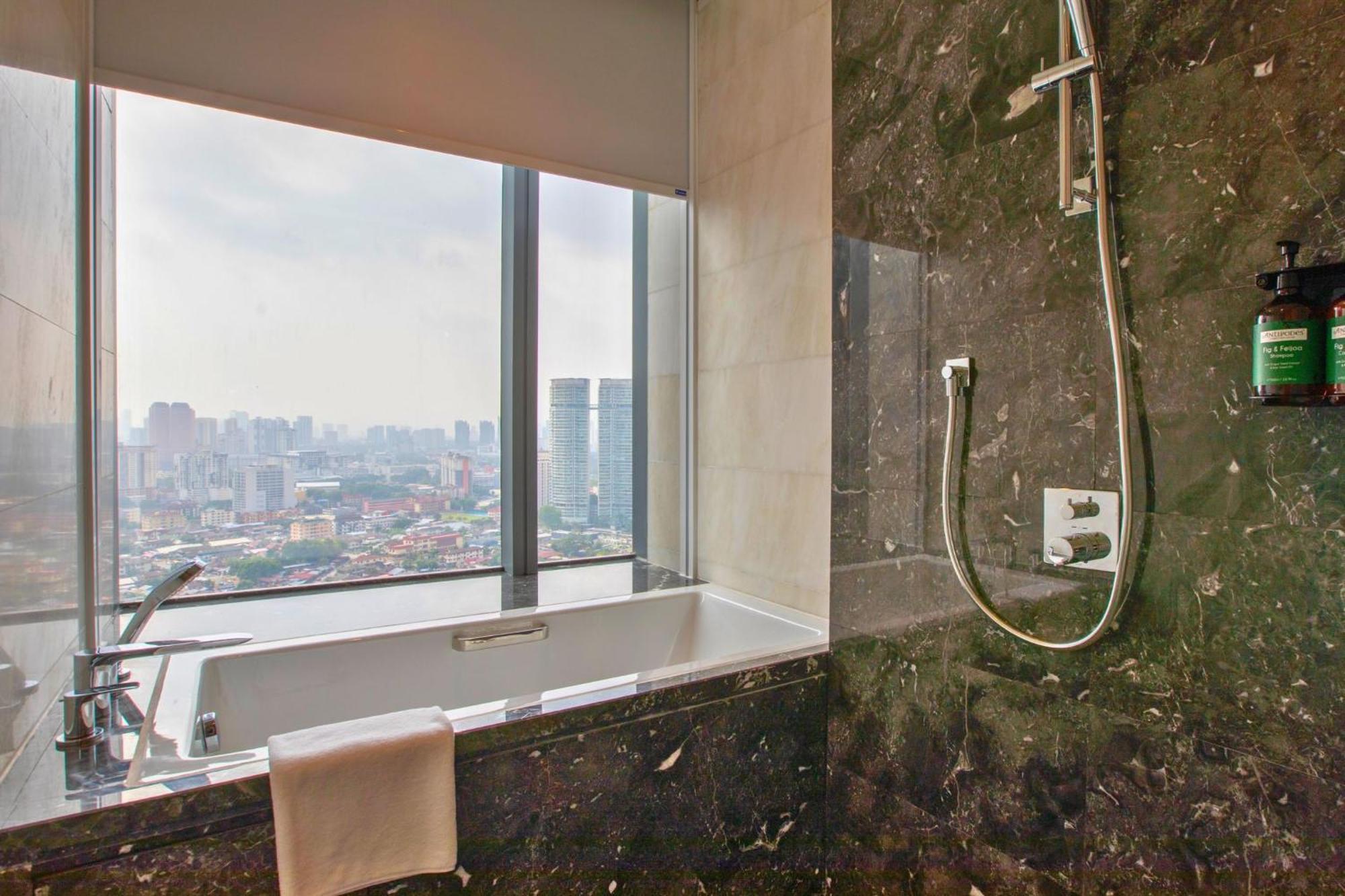 Crowne Plaza Kuala Lumpur City Centre By Ihg Zewnętrze zdjęcie